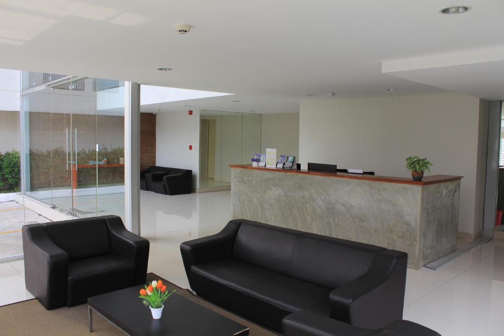 Utd Apartments Sukhumvit Ban Khlong Nang Li Exteriör bild